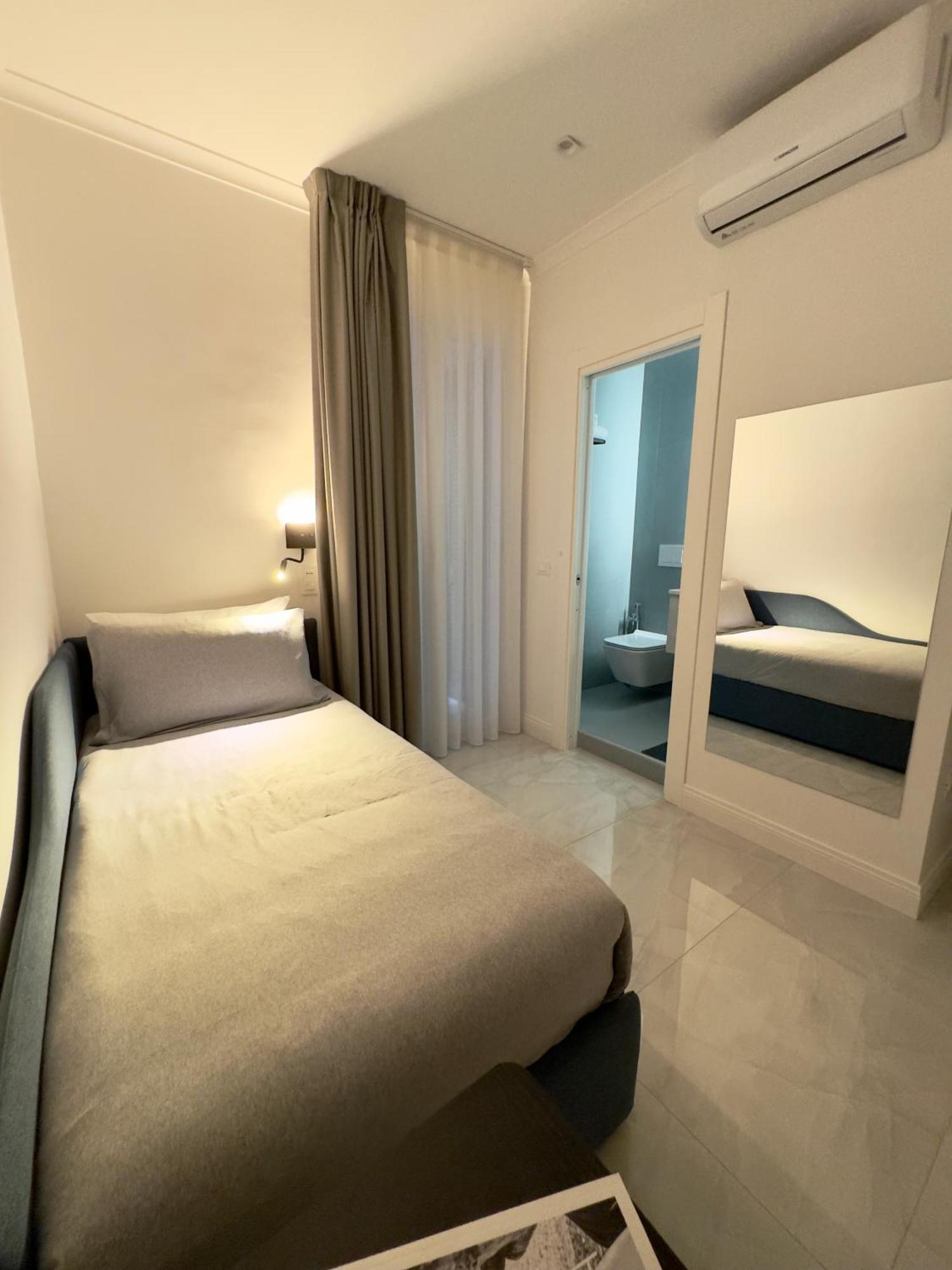 Carafa Rooms Неаполь Экстерьер фото