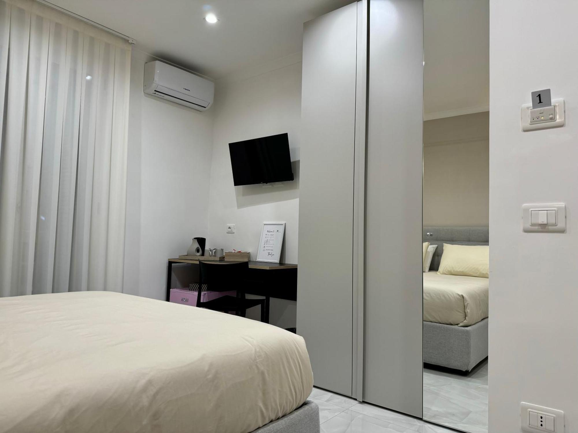 Carafa Rooms Неаполь Экстерьер фото